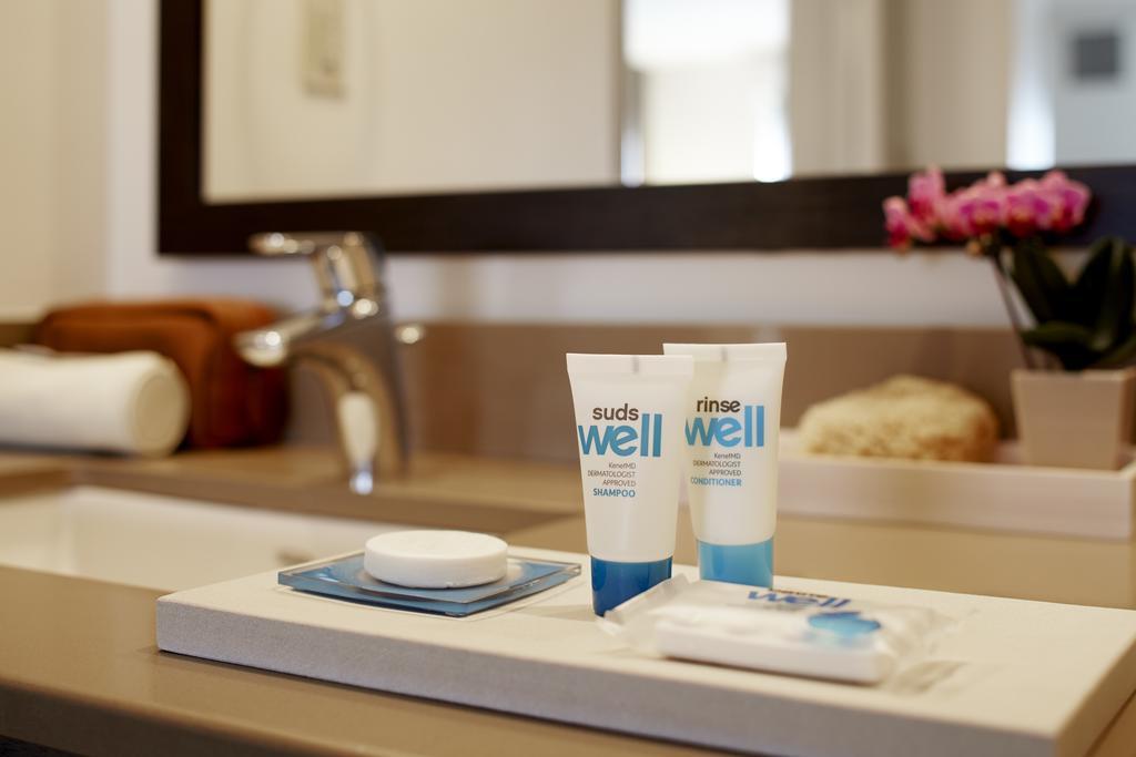 Hyatt House Shelton Hotel Bilik gambar
